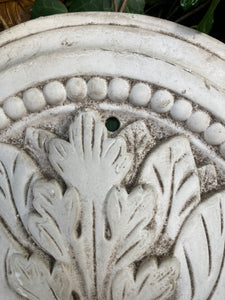 Antique Style Plaster Medallion Garden Wall Moulding / Decor