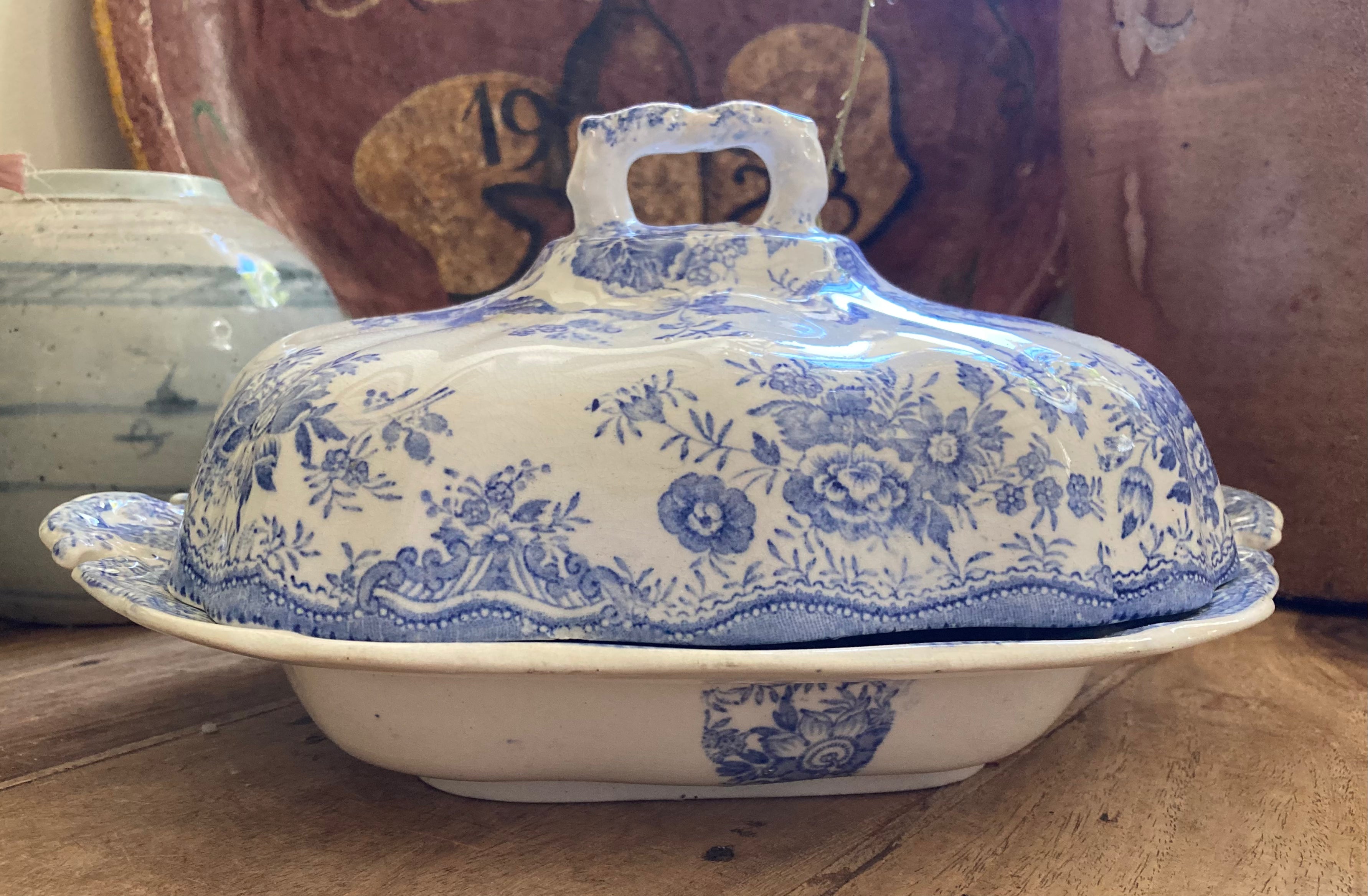 Traditional English Blue & White Transferware Lidded Serving Dish / Platter / Plate