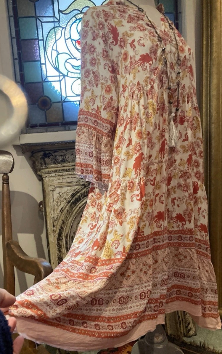 Boho Chic Flower Print 1970’s Bohemian Style Floaty Dress
