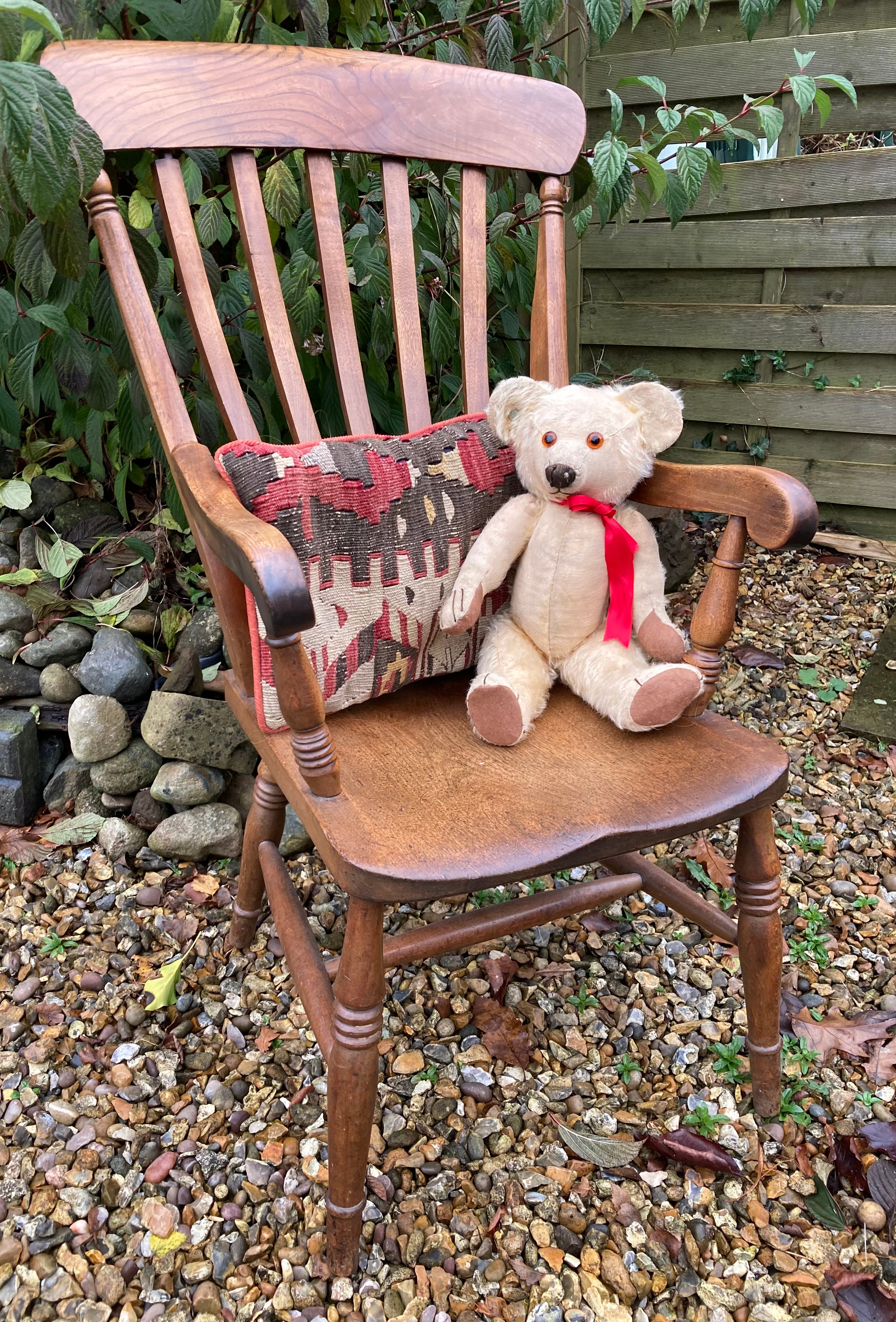 Antique Victorian Wooden Elm Windsor Grandfather Kitchen Fireside Chair Great Repair !