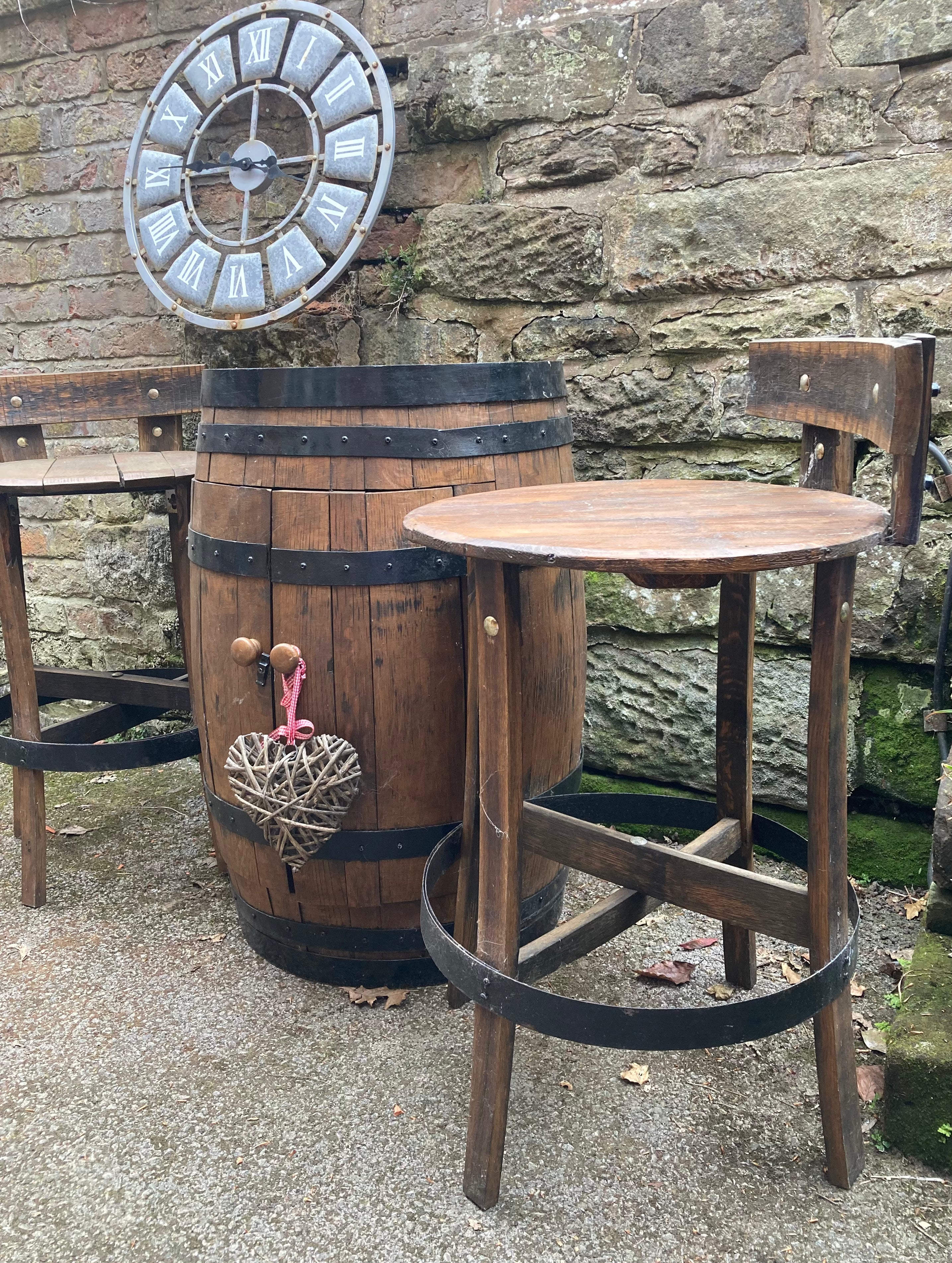 Reclaimed Vintage Solid Oak Jack Daniels Whiskey Barrel Bar / Table & 2 Barrel Top Stools