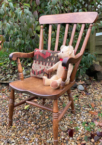 Antique Victorian Wooden Elm Windsor Grandfather Kitchen Fireside Chair Great Repair !